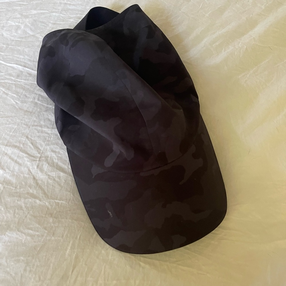 Lululemon ball cap